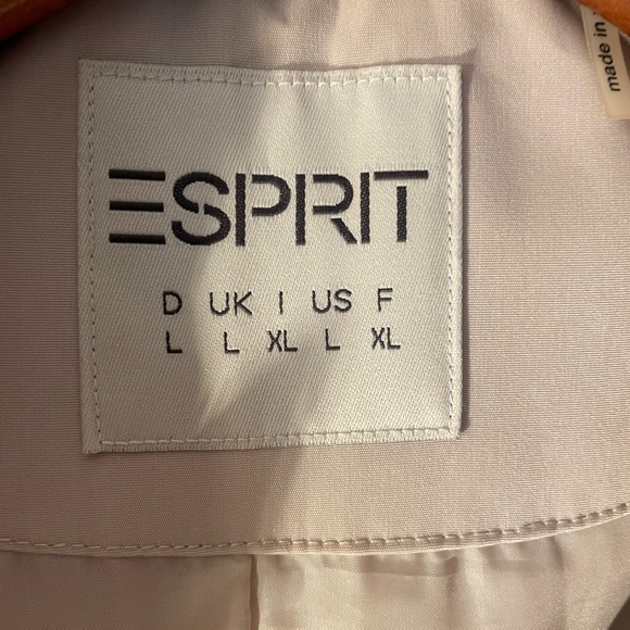 Esprit short trench coat - Picture 3 of 5